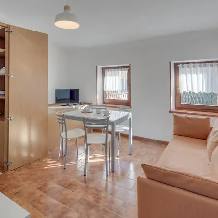 Antonio Priori Appartement *
